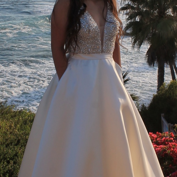 Prom Dress - Picture 3 of 3